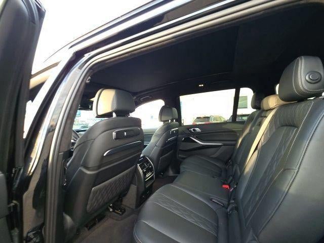 2025 BMW X7 xDrive40i xDrive40i