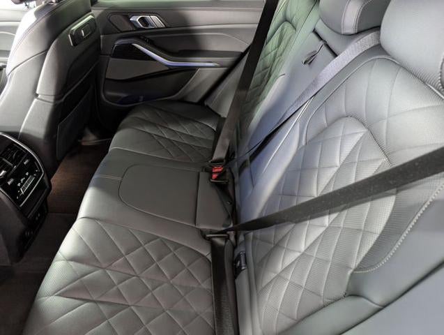 2025 BMW X5 xDrive40i xDrive40i