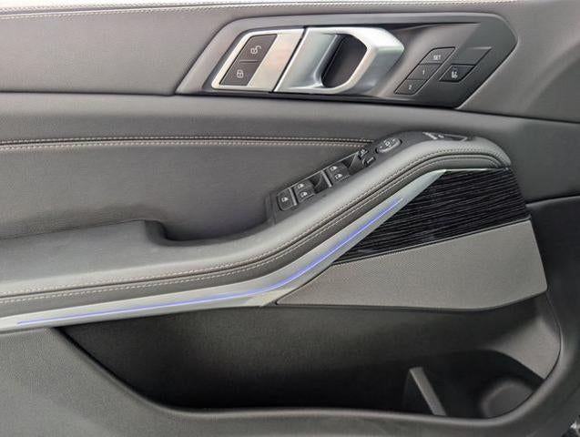 2025 BMW X5 xDrive40i xDrive40i