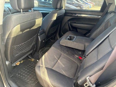 2011 Kia Sorento LX