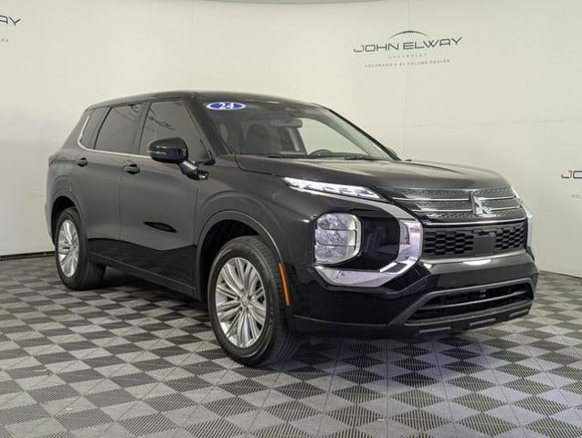 2024 Mitsubishi Outlander ES