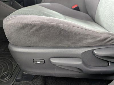 2013 Toyota Prius v Two