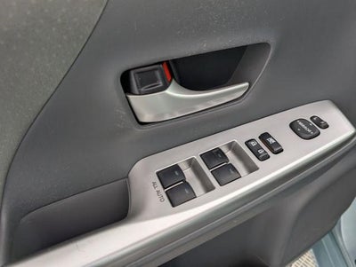 2013 Toyota Prius v Two