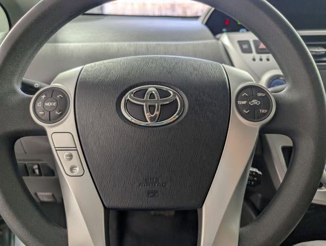2013 Toyota Prius v Two