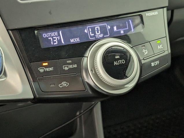 2013 Toyota Prius v Two