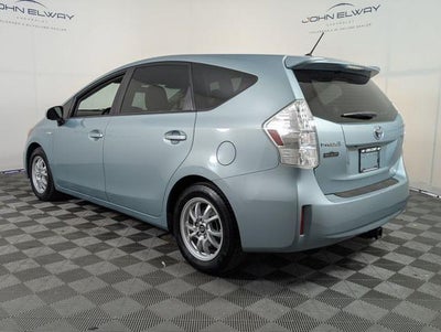 2013 Toyota Prius v Two