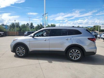 2017 Hyundai SANTA FE SE