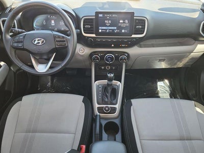 2024 Hyundai VENUE SEL