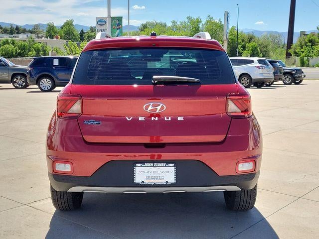 2024 Hyundai VENUE SEL