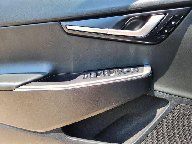 2024 Kia EV6 Light