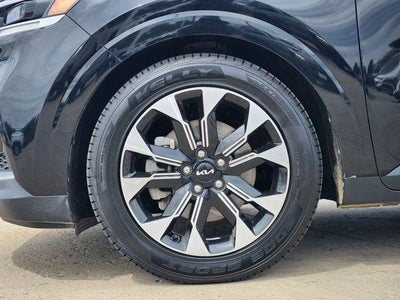 2022 Kia Carnival EX