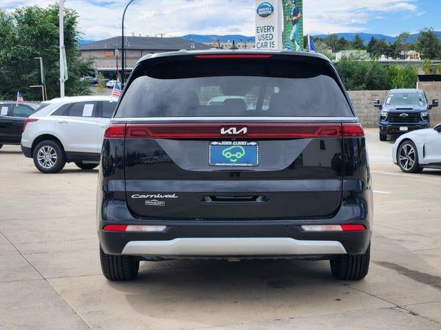 2022 Kia Carnival EX