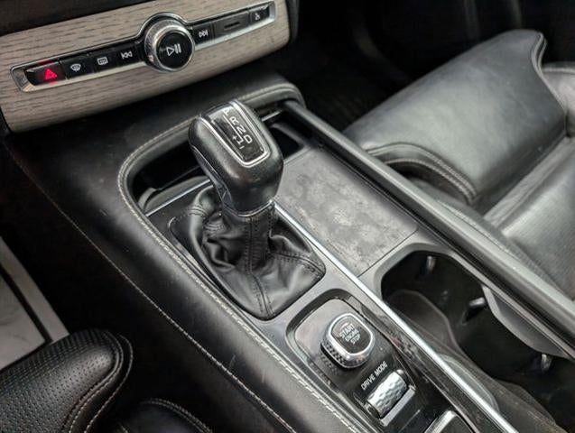 2021 Volvo XC90 T6 Inscription