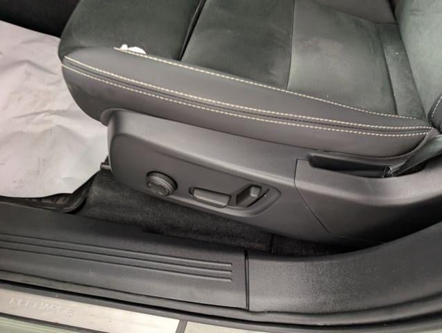 2022 Volvo XC40 Recharge Pure Electric P8 Ultimate