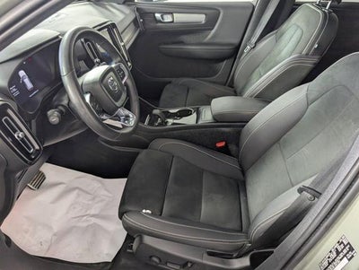 2022 Volvo XC40 Recharge Pure Electric P8 Ultimate