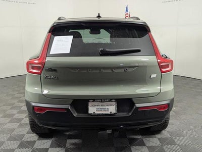 2022 Volvo XC40 Recharge Pure Electric P8 Ultimate